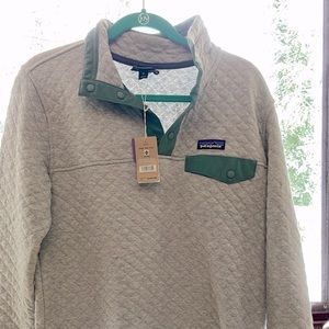 Patagonia Women’s Organic Cotton Quilt Snap- T pullover